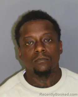 Mugshot of DAISAWN Z HENDRICKS booked in Essex County, New Jersey on July 7, 2026