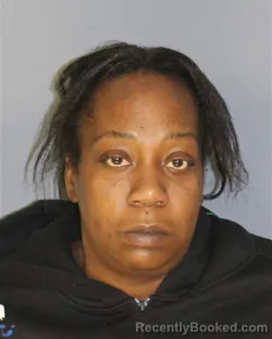 Mugshot of SADRIAH EDWARDS booked in Essex County, New Jersey on July 8, 2026