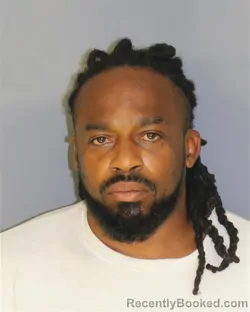 Mugshot of Jonathan Mack booked in Essex County, New Jersey on August 29, 2026