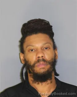 Mugshot of Jamir Davis booked in Essex County, New Jersey on August 30, 2026