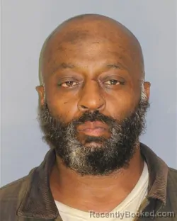 Mugshot of Antwan M Edmonds booked in Essex County, New Jersey on October 20, 2026