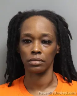 Mugshot of LATOYA RENEE JAMES