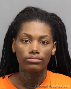 Mugshot of KALAYSHIA BENNETT