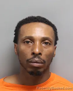 Mugshot of ANTONIO DEANGELO OLIVER booked in Dorchester County, South Carolina on April 21, 2026