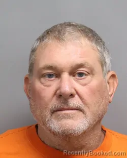 Mugshot of KENNETH GAVIN LEE booked in Dorchester County, South Carolina on May 5, 2026