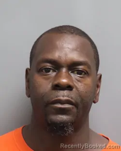 Mugshot of ERWIN TORRES SIMON booked in Dorchester County, South Carolina on June 24, 2026