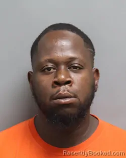 Mugshot of DEANGELO DEVON HAMILTON booked in Dorchester County, South Carolina on June 27, 2026