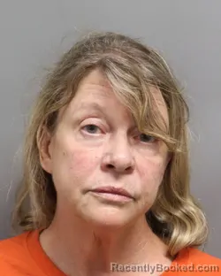 Mugshot of Holly Jo Roberts booked in Dorchester County, South Carolina on October 4, 2026