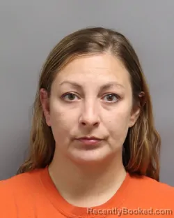 Mugshot of Kortney Renay Davis booked in Dorchester County, South Carolina on October 19, 2026