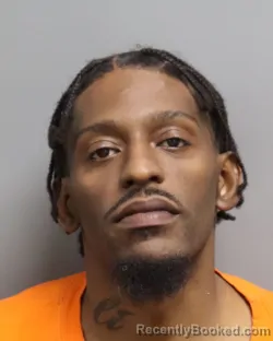Mugshot of Steven Saiquan Mcglon booked in Dorchester County, South Carolina on October 20, 2026