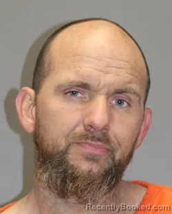 Mugshot of LUKE C PRATER