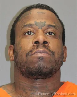 Mugshot of TYQUAN L GARY