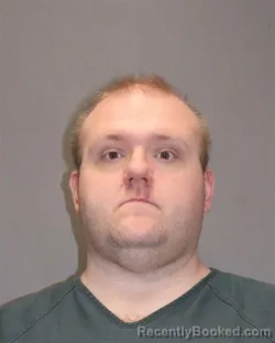 Mugshot of JUSTIN D PALMER