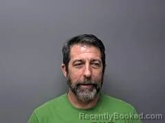 Mugshot of KENNETH J THOMAS