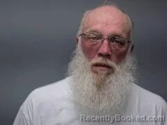 Mugshot of DAVID E SUMMERS