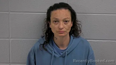 Mugshot of AMANDA K JOY