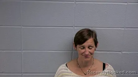 Mugshot of ALICE E MAXWELL