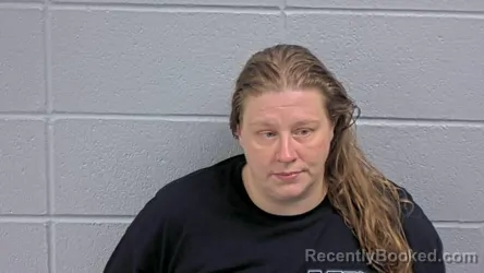Mugshot of Carrie M Queen booked in Cleburne County, Arkansas on August 7, 2026