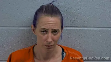 Mugshot of TIFFANIE A RATLEDGE booked in Cleburne County, Arkansas on March 19, 2026