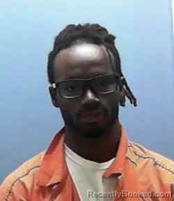 Mugshot of CEDRIC S SCOTT