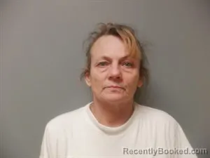 Mugshot of Trina Ladee Honeycutt