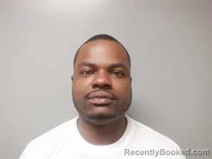 Mugshot of Cornelious Eaton