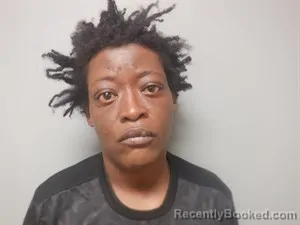 Mugshot of Edwina Latoni Greer