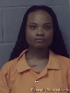 Mugshot of Angelise Suggs