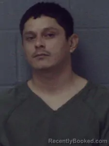 Mugshot of Hildebrando Josue Lopez-Flores