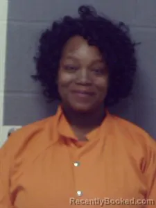 Mugshot of Mercedez Royale Hampton