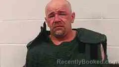 Mugshot of NATHAN HALLAWAY