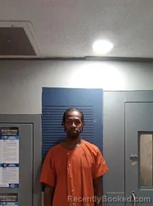 Mugshot of Tyrondrick Dobbs