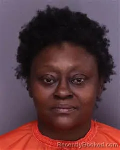 Mugshot of Sheila Lashele Dixon booked in Florence County, South Carolina on October 29, 2026