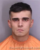 Mugshot of GILBERTO ANGEL VALDIVIEZ