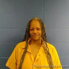 Mugshot of NYETA HAWTHORNE