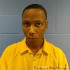 Mugshot of GARAN DAVIS