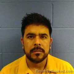 Mugshot of MARIO NUNEZ-GUILLEN