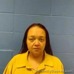 Mugshot of SHAWNDA DAVIS