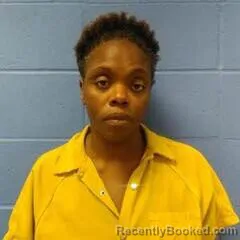 Mugshot of SHAVELLA GREEN booked in Faulkner County, Arkansas on May 21, 2026