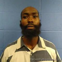 Mugshot of JALEN BRADFORD