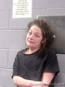 Mugshot of Alivia Danielle Rosson