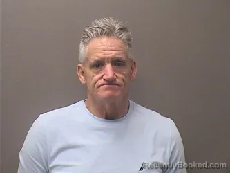 Mugshot of ROBERT THOMAS JR DARK