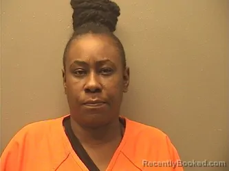 Mugshot of Shanetra Lynn Houston booked in Garland County, Arkansas on August 10, 2026