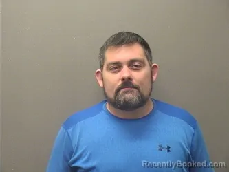 Mugshot of JOHNATHAN J POUNDS