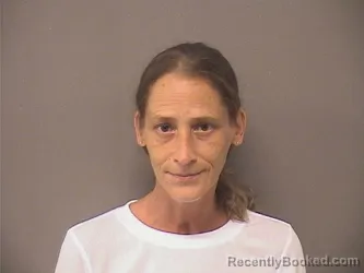 Mugshot of JOHNNA SUZANNE RUTLEDGE booked in Garland County, Arkansas on June 25, 2026