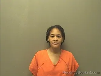 Mugshot of Shanyia Chaniece Richardson booked in Garland County, Arkansas on July 28, 2026
