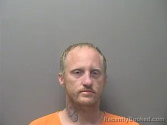 Mugshot of ASHTON BRENT WALLACE