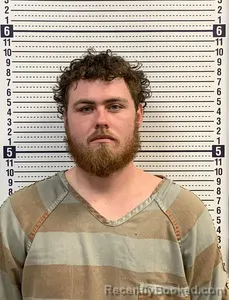 Mugshot of HUNTER MAYO