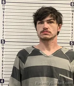 Mugshot of DEREK AUNSPAUGH