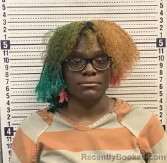 Mugshot of ANTWANESHA HALL
